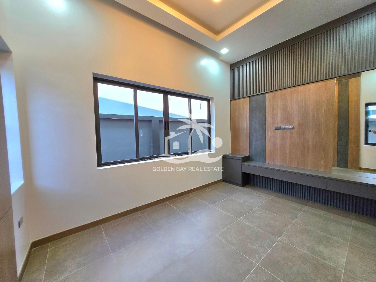 LINE_ALBUM_house for sale 11.9 MB_250122_12 Private House in Mabprachan – East Pattaya