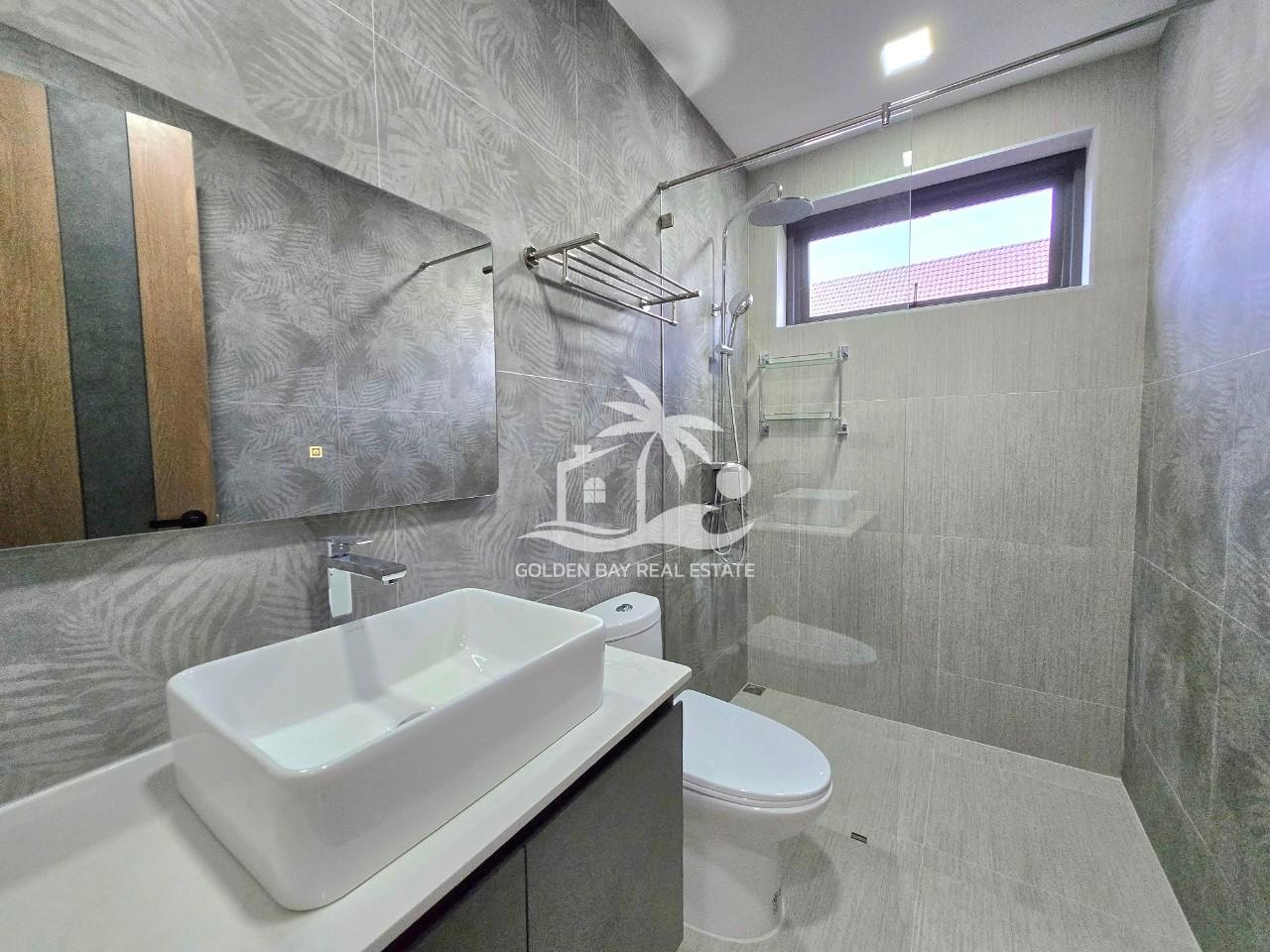 LINE_ALBUM_house for sale 11.9 MB_250122_14 Private House in Mabprachan – East Pattaya