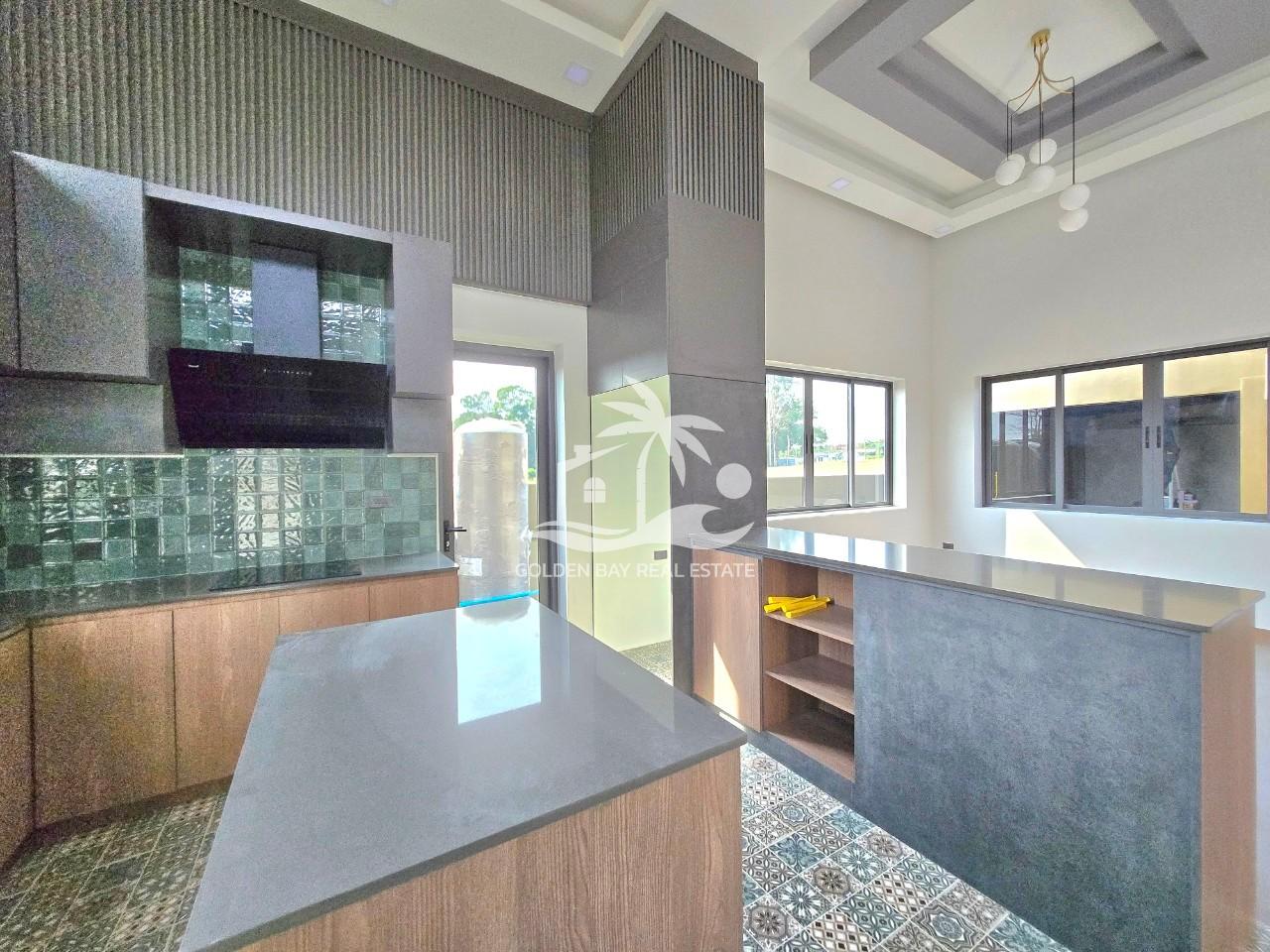 LINE_ALBUM_house for sale 11.9 MB_250122_31 Private House in Mabprachan – East Pattaya