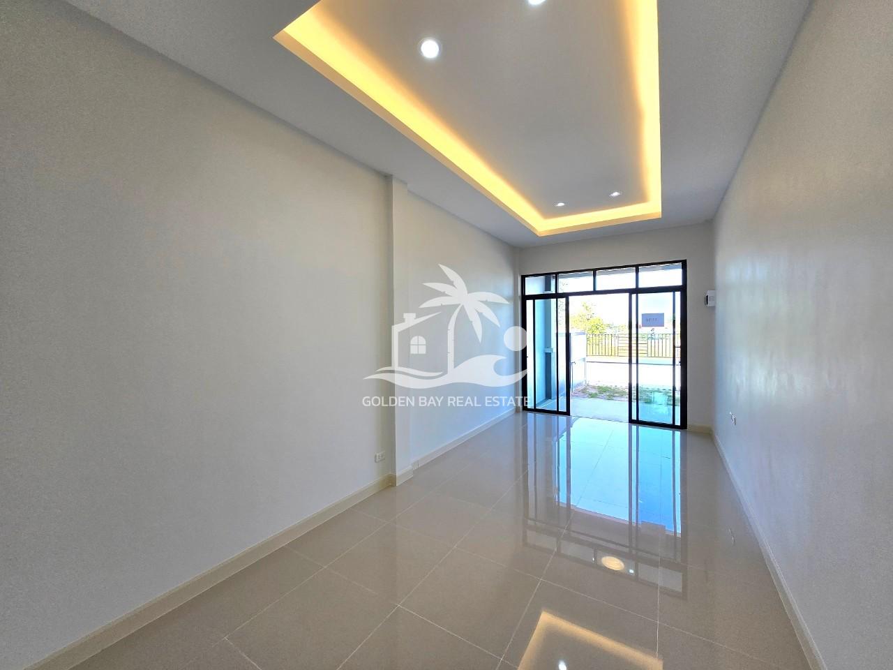 LINE_ALBUM_private house 1.95 MB_250115_6 Private house – East Pattaya