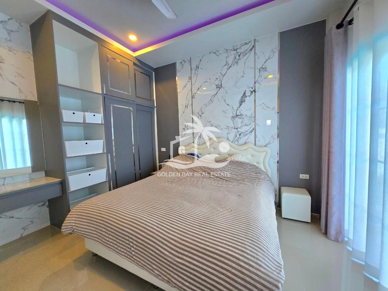 LINE_ALBUM_private house for sale 5.9mb_250111_9 Boy House – East Pattaya