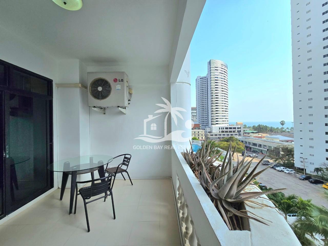 Jomtien Complex – Jomtien