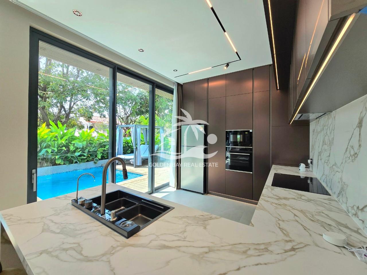 Luxurious Private Pool Villa – Jomtien