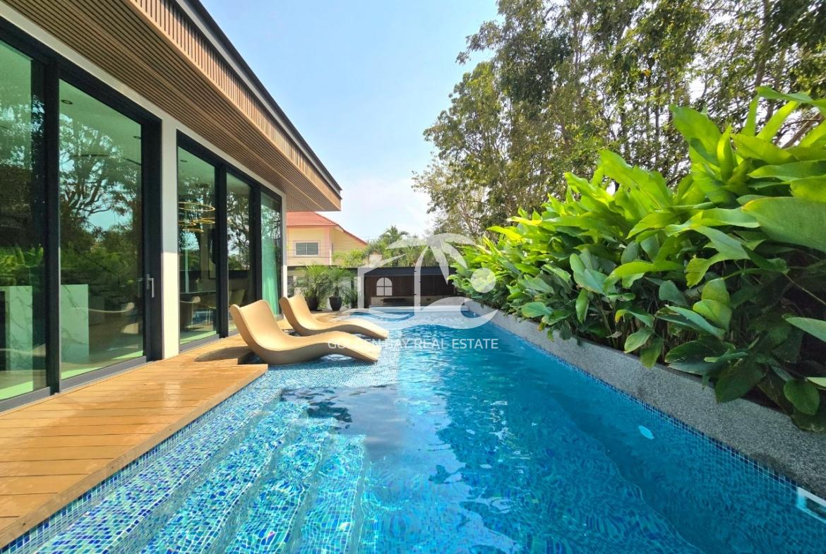 Luxurious Private Pool Villa – Jomtien