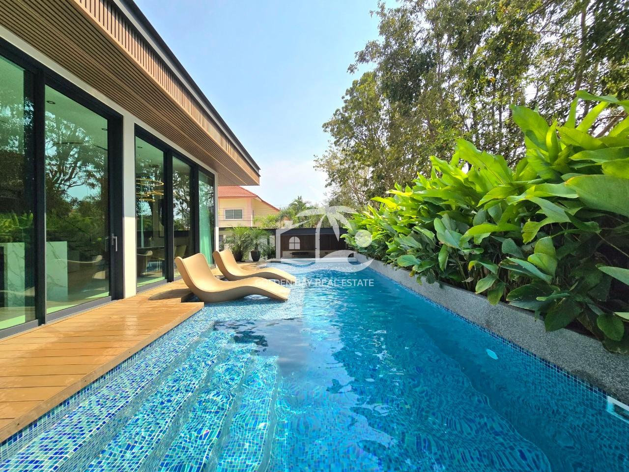 Luxurious Private Pool Villa – Jomtien