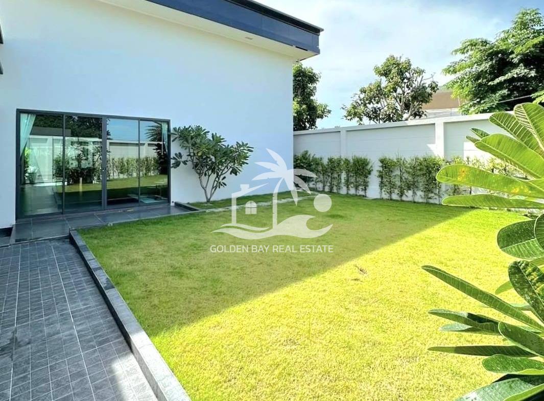 Reservoir Town (Baan Mae 7) – East Pattaya