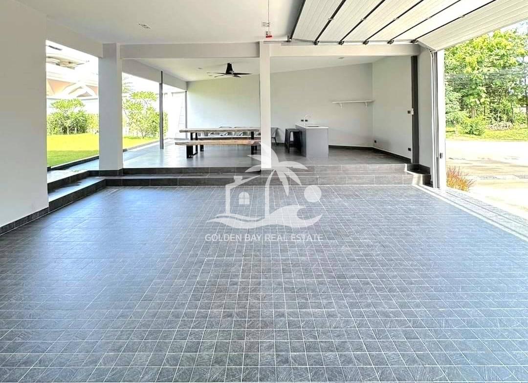 Reservoir Town (Baan Mae 7) – East Pattaya