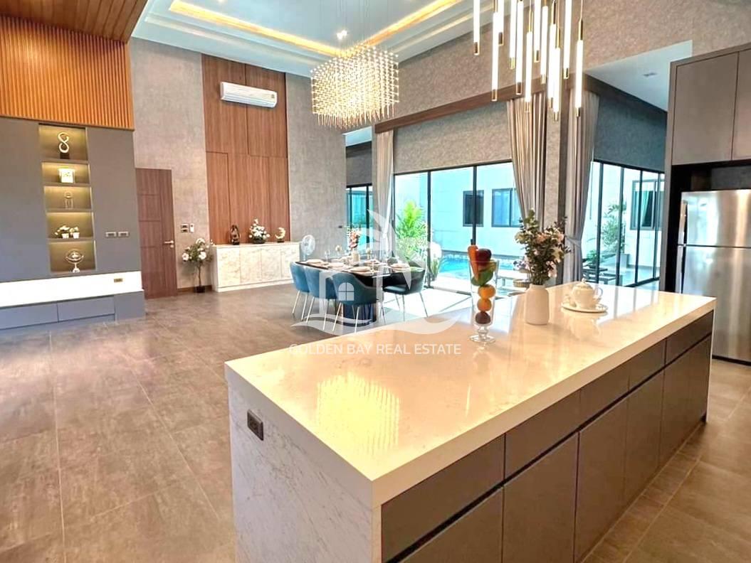 Reservoir Town (Baan Mae 7) – East Pattaya