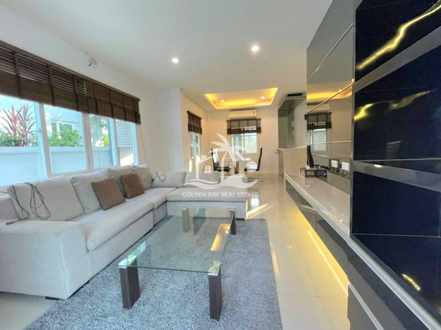 Pattalet – East Pattaya