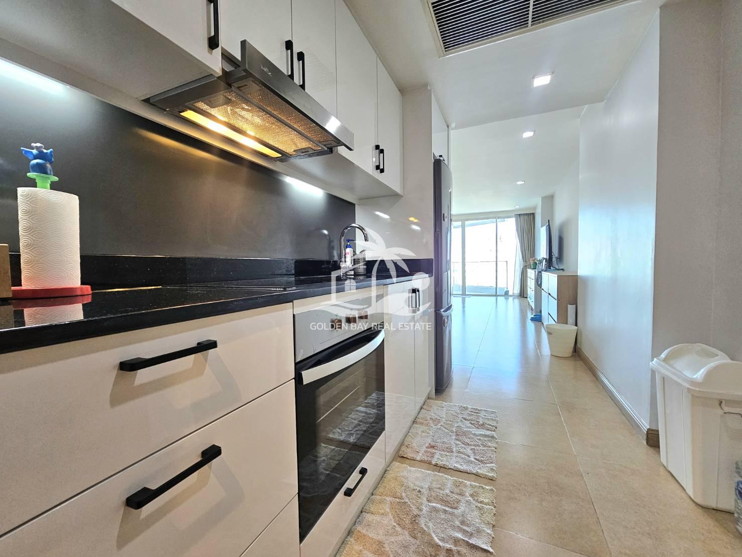 The Cliff Residence – Pratumnak Hill