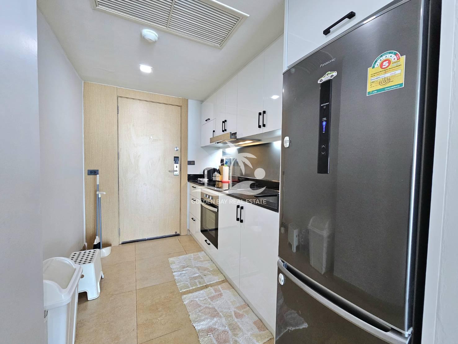 The Cliff Residence – Pratumnak Hill