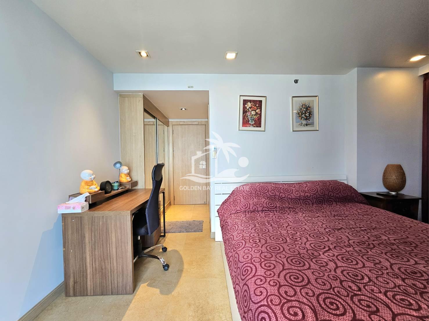 The Cliff Residence – Pratumnak Hill