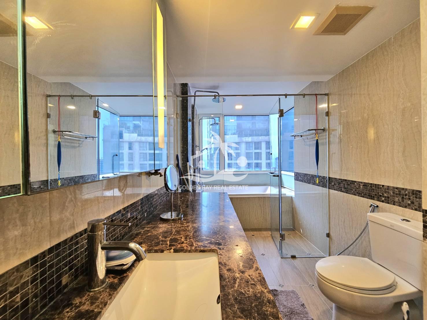 The Cliff Residence – Pratumnak Hill