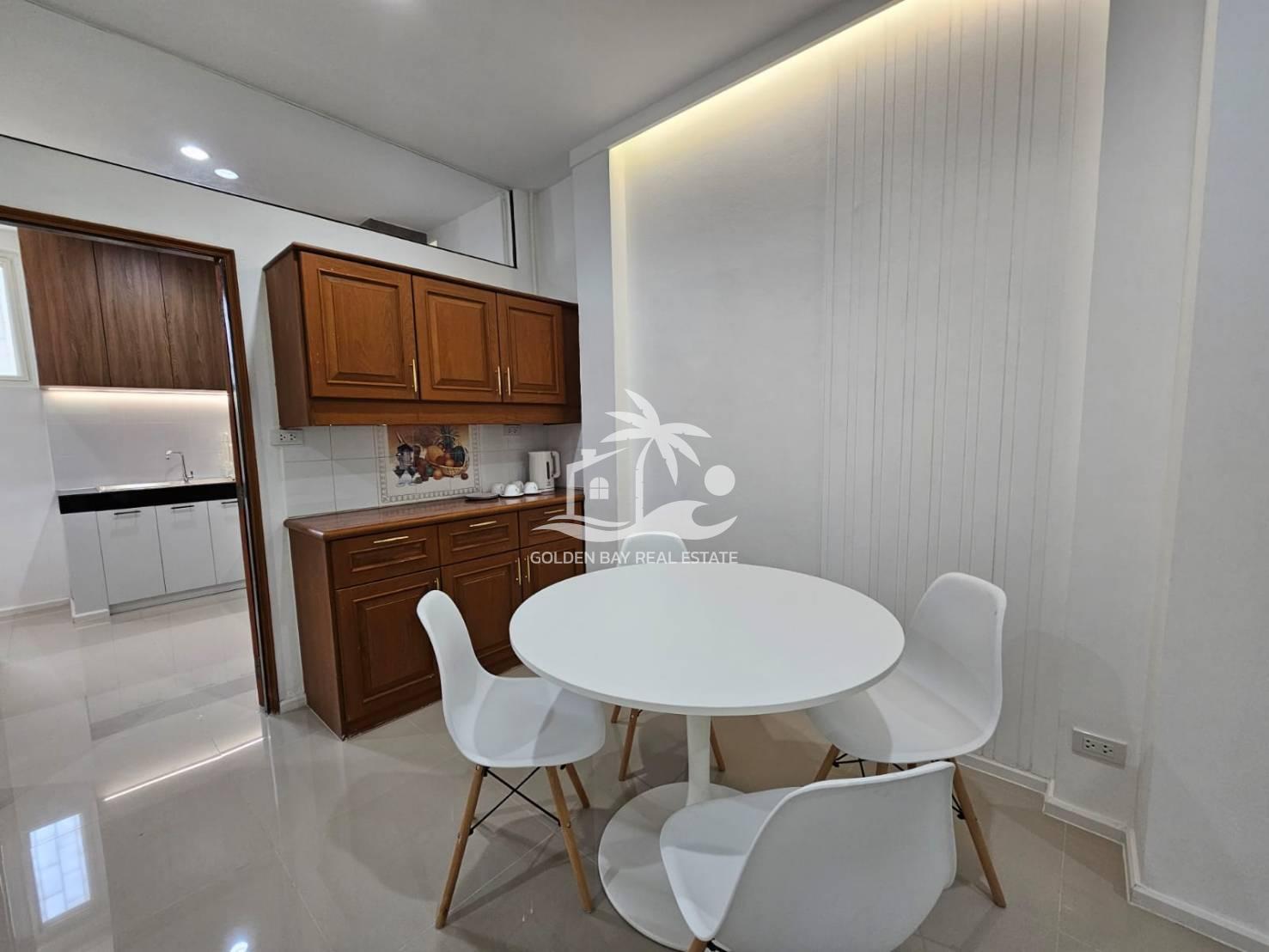 Town House in Soi Naklua 23 – Naklua