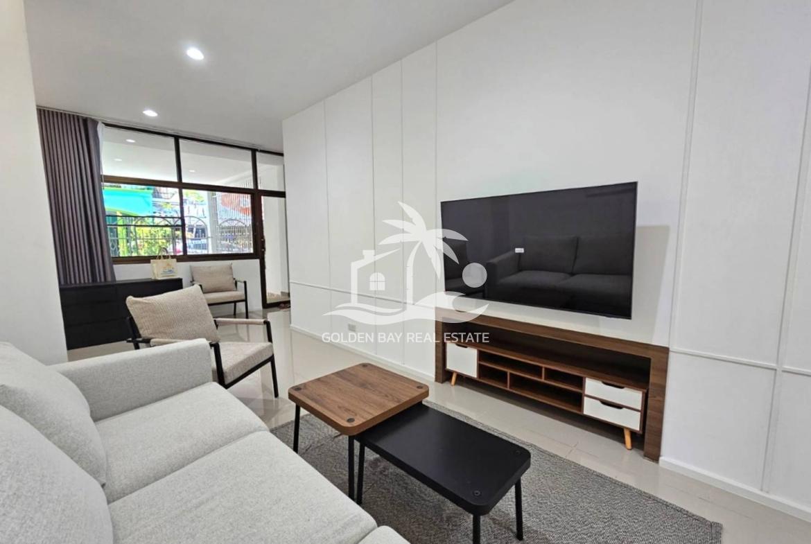 Town House in Soi Naklua 23 – Naklua