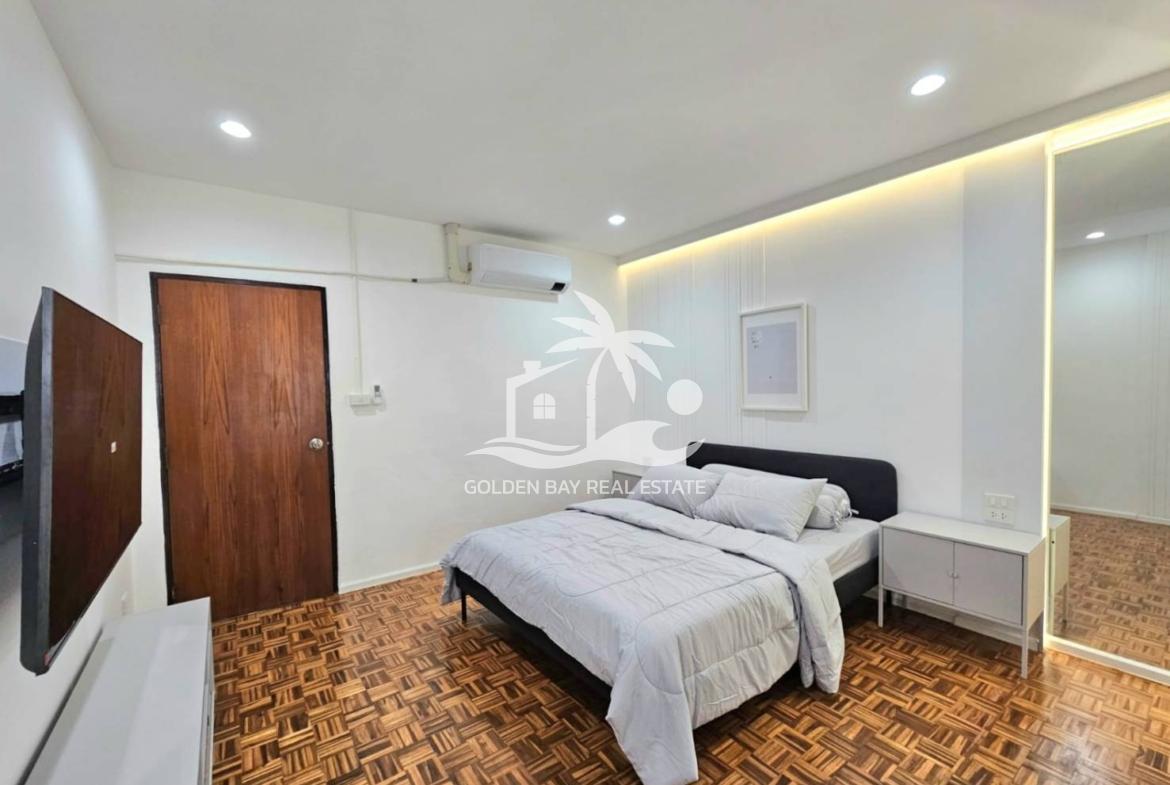Town House in Soi Naklua 23 – Naklua