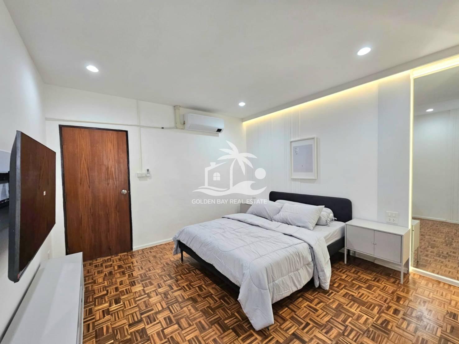 Town House in Soi Naklua 23 – Naklua