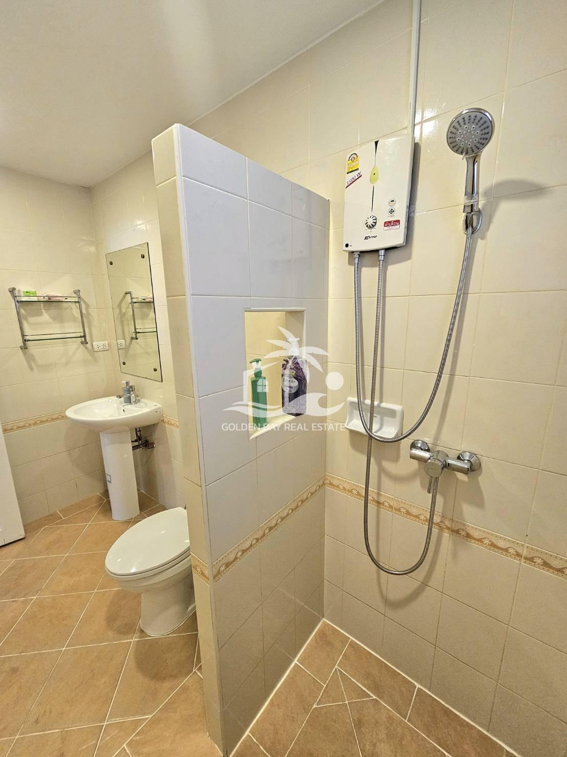 1654530_0 Hill Side Village – East Pattaya