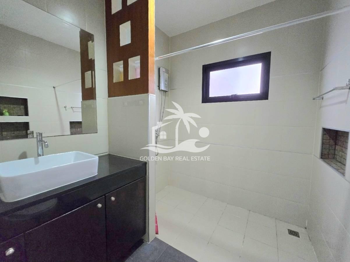 1661060_0 Patta Village – East Pattaya