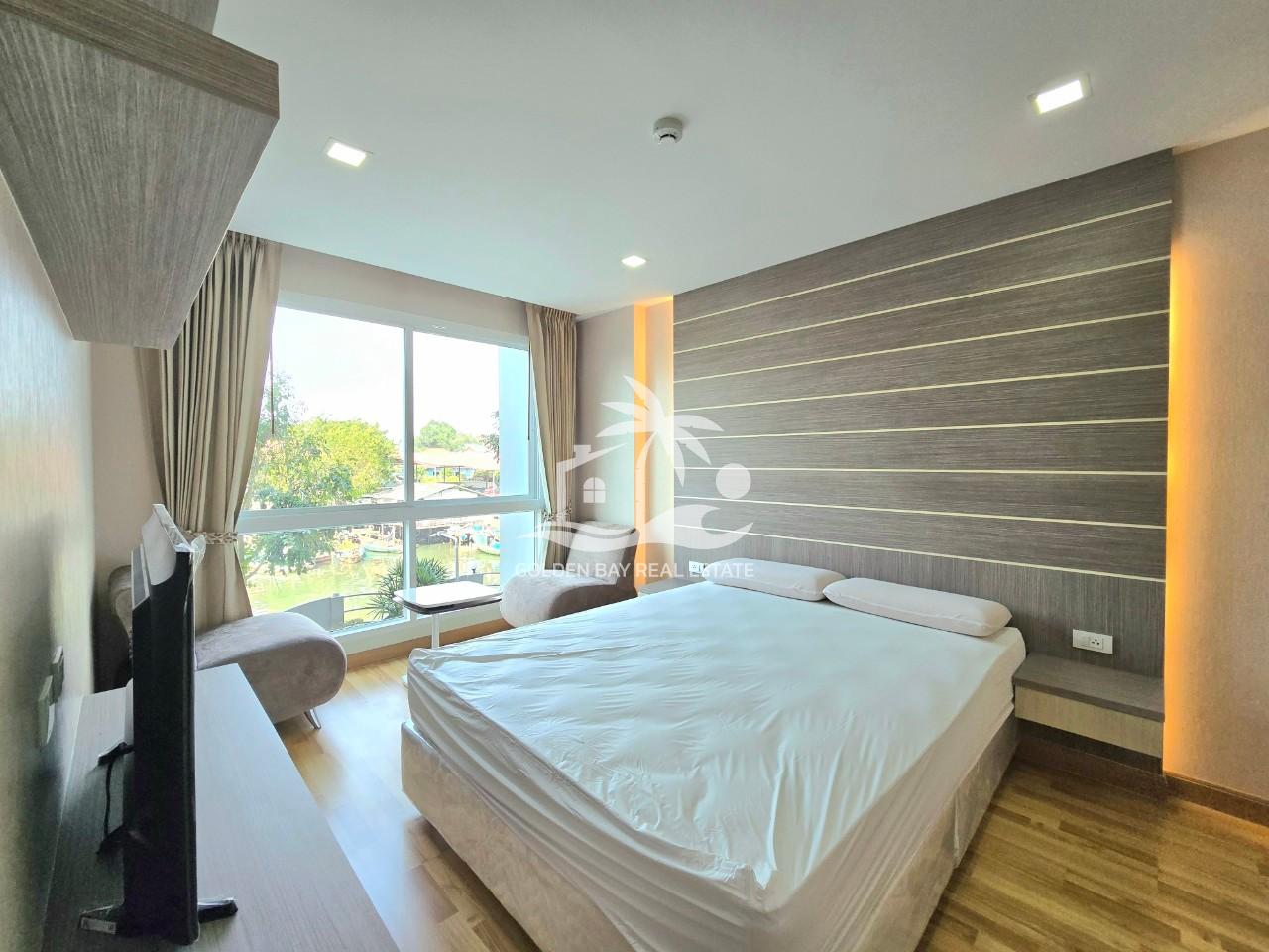 Whale Marina – Na Jomtien