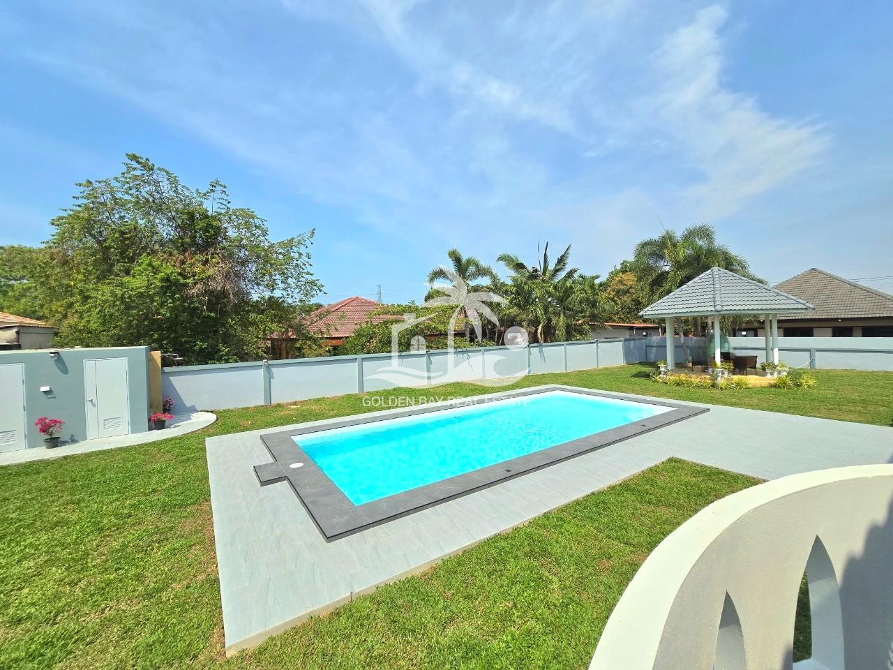 Bang Saray Pool View – Bang Saray