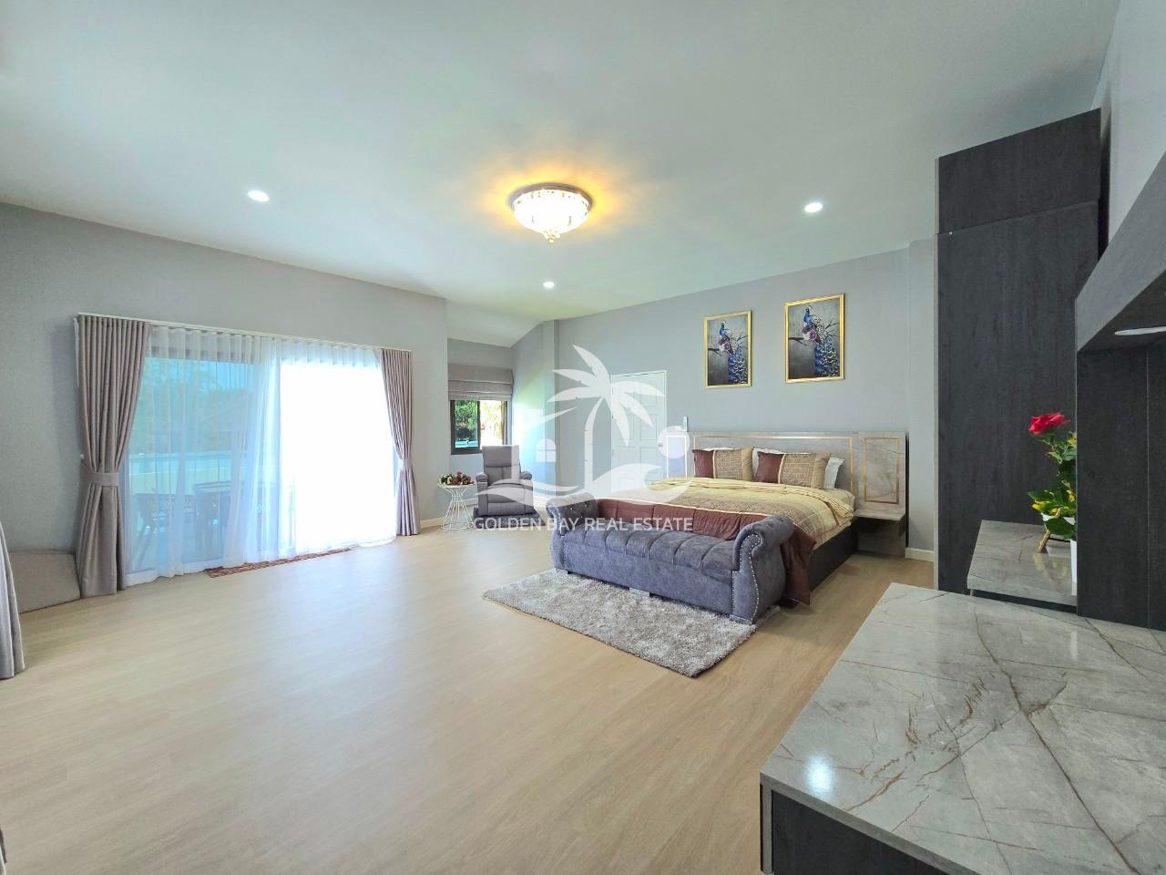 Bang Saray Pool View – Bang Saray