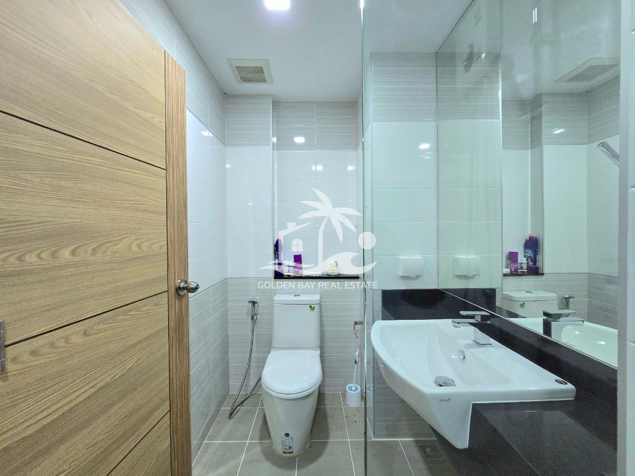 Whale Marina – Na Jomtien