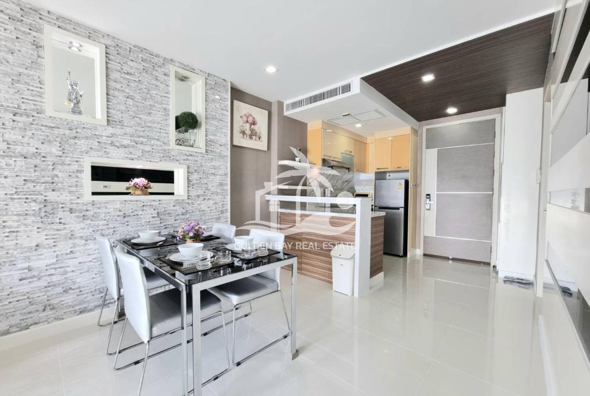 Apus – Pattaya City