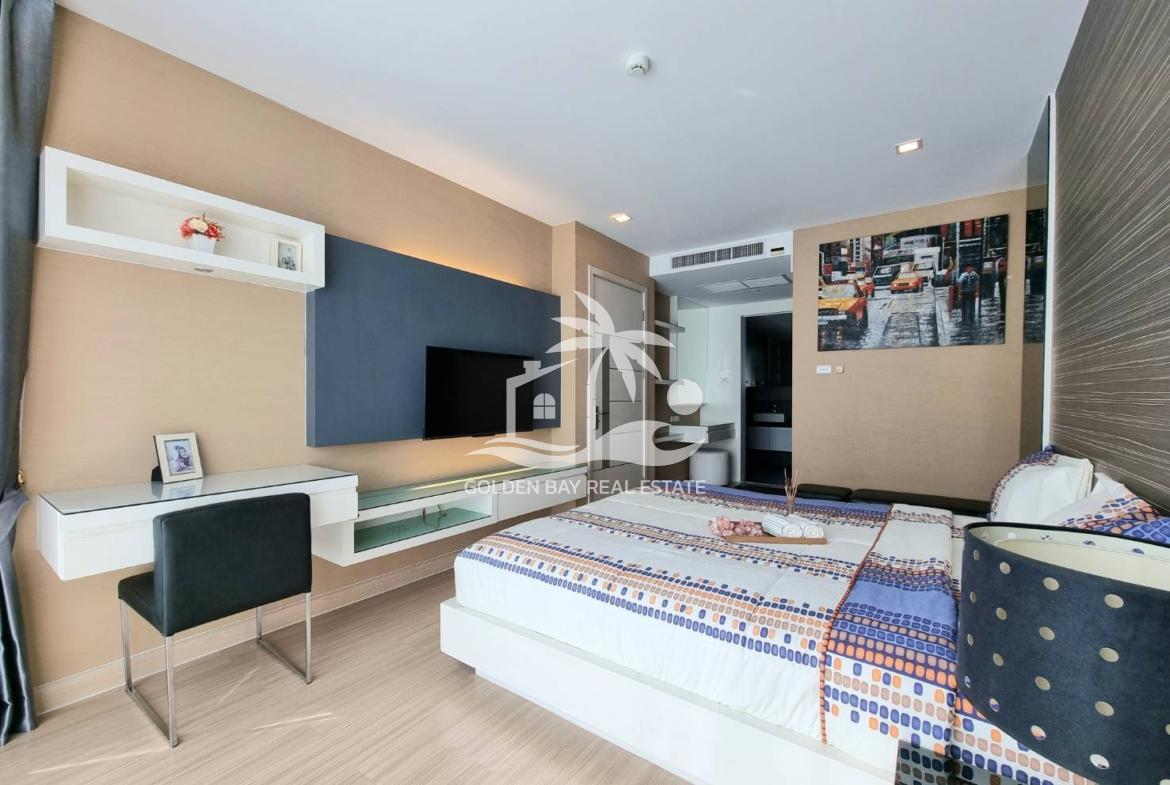 Apus – Pattaya City