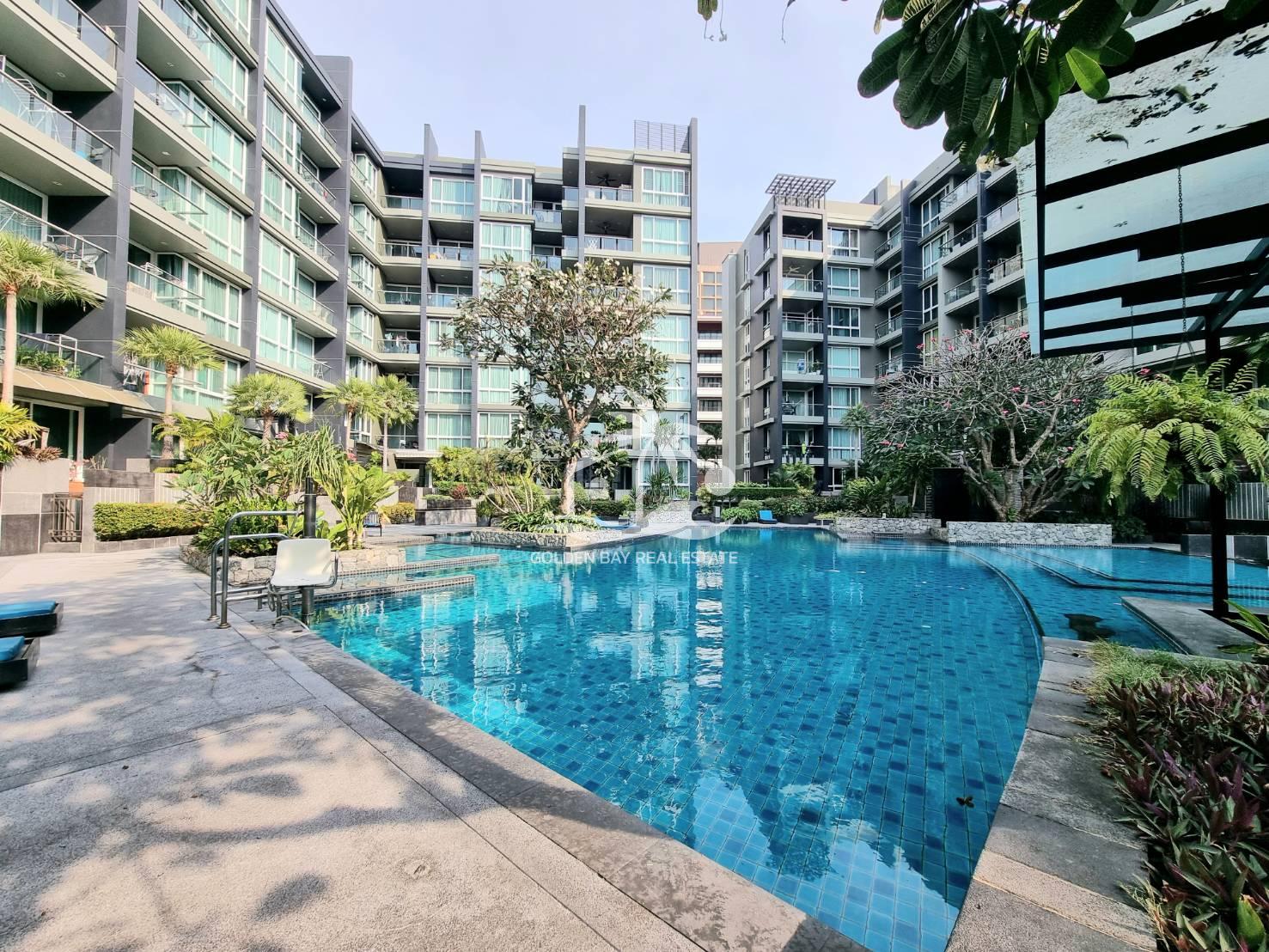 940460_0 Apus – Pattaya City