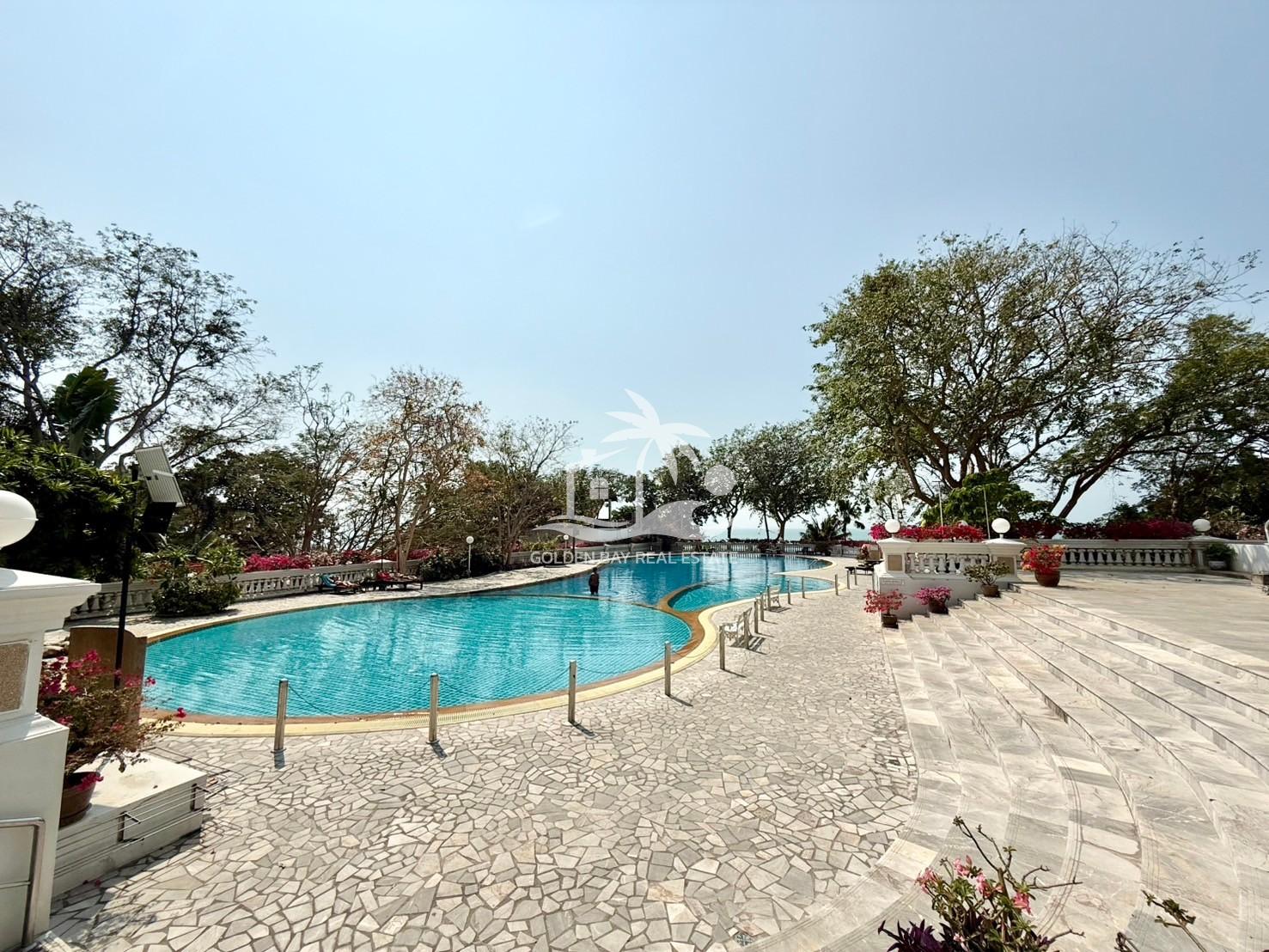 LINE_ALBUM_422568 BE_250204_19 Park Beach – Wongamat