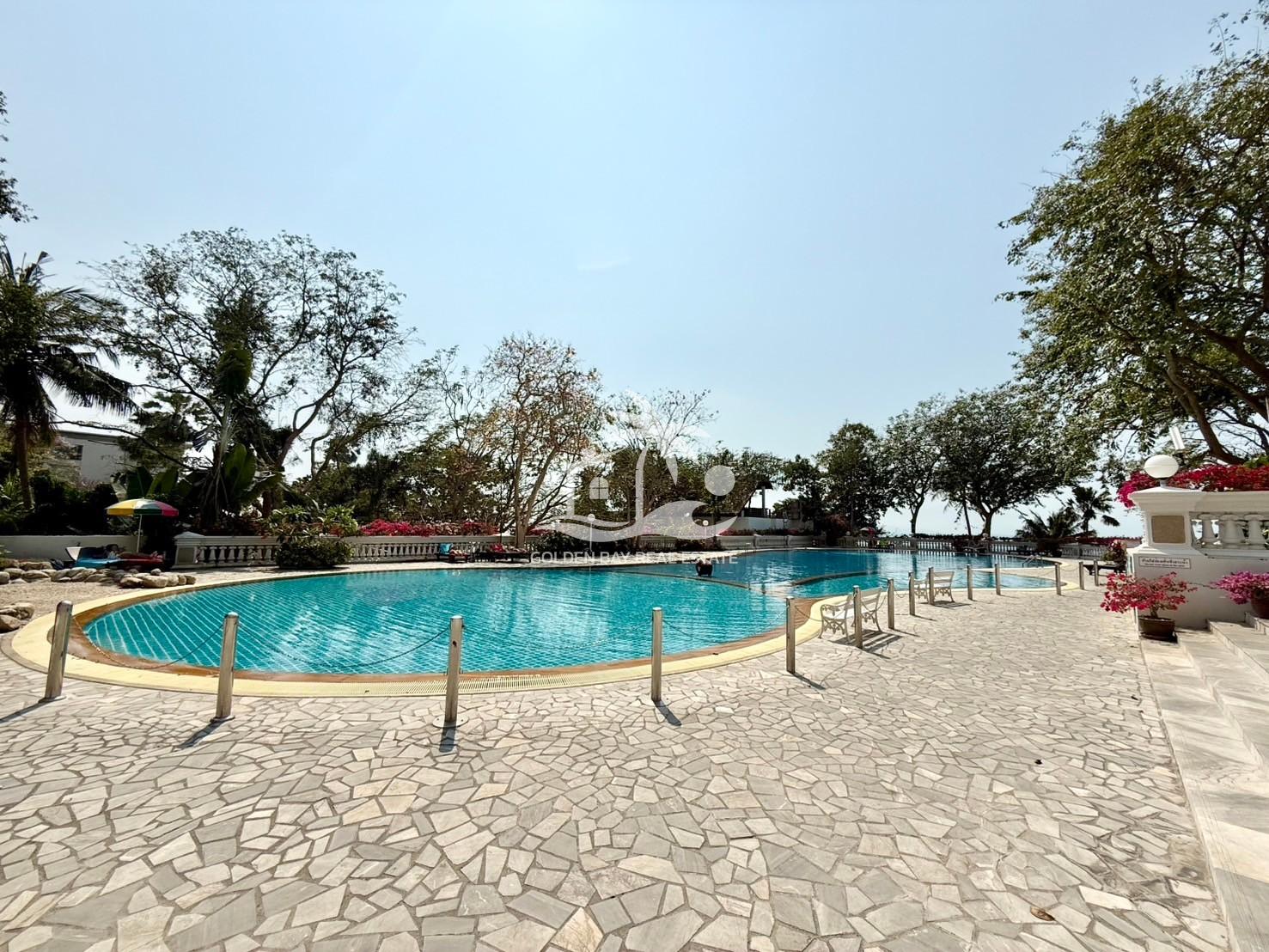 LINE_ALBUM_422568 BE_250204_20 Park Beach – Wongamat