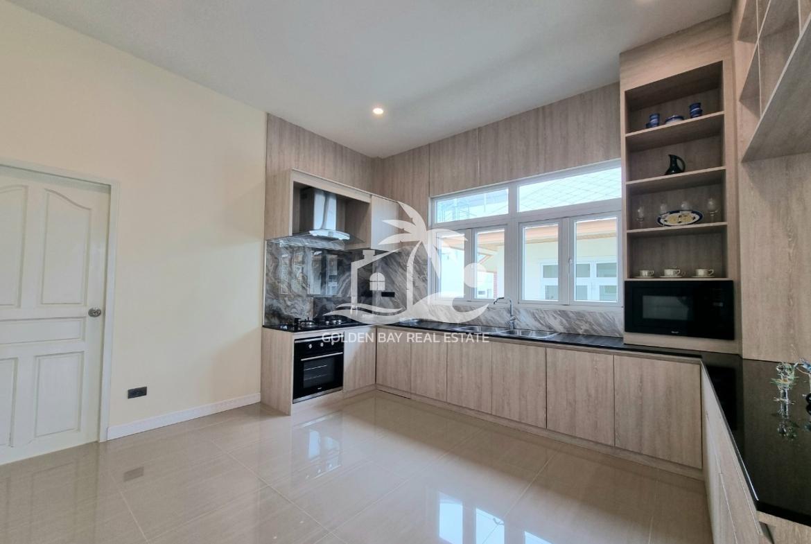 Amorn Village – East Pattaya