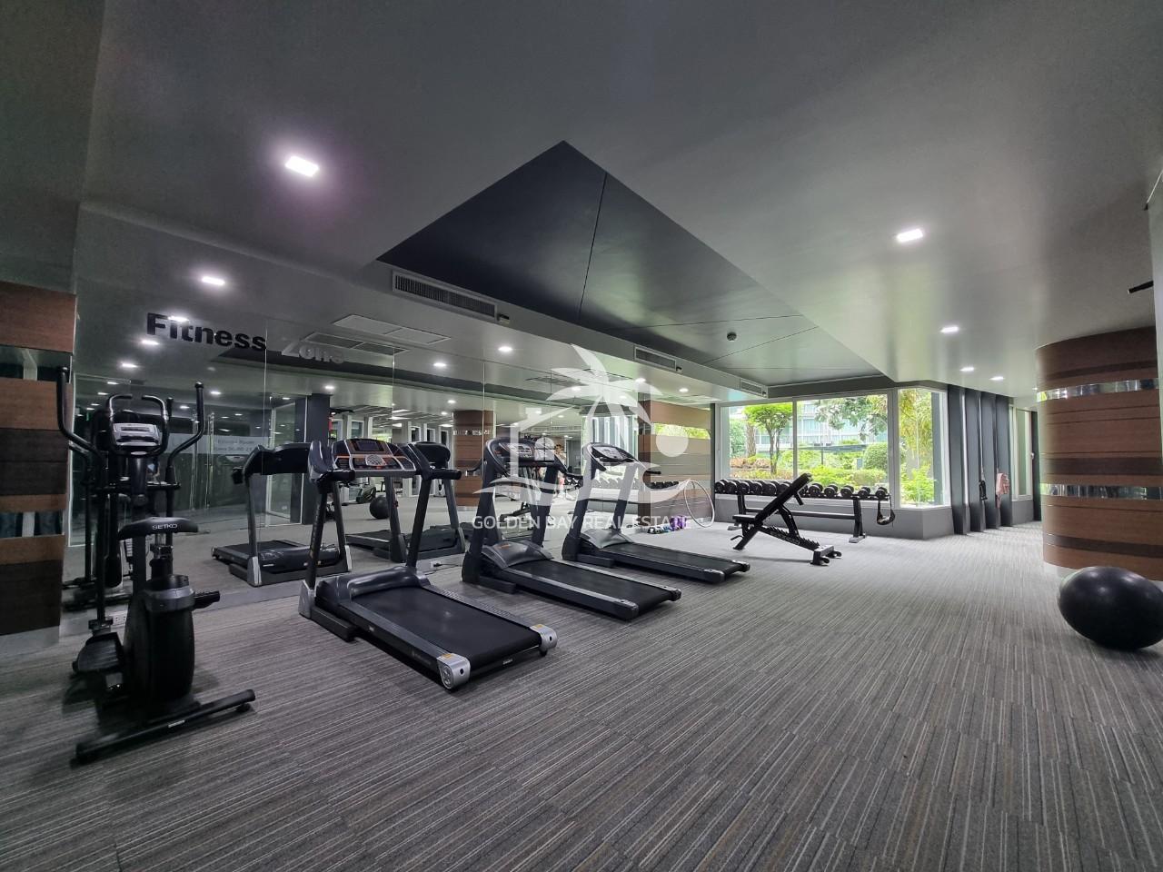 LINE_ALBUM_B205_250204_2 Apus – Pattaya City