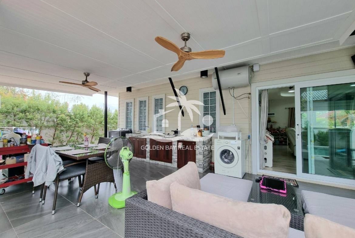 Private Pool Villa – Bang Saray