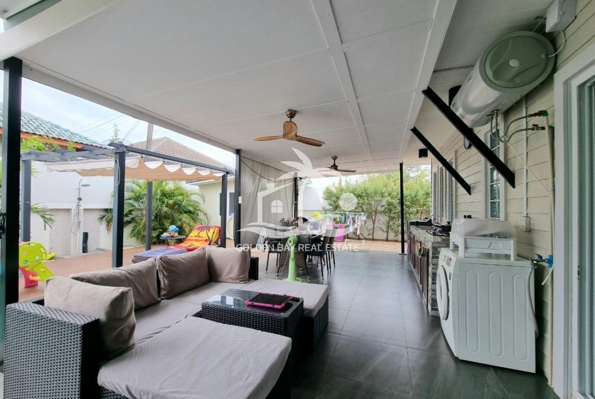 Private Pool Villa – Bang Saray