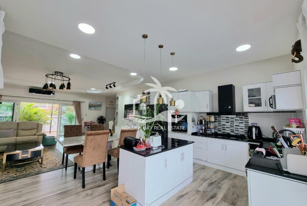 Private Pool Villa – Bang Saray