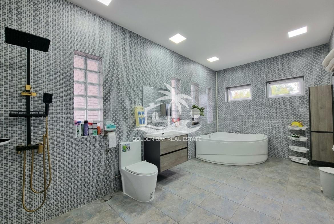 Private Pool Villa – Bang Saray