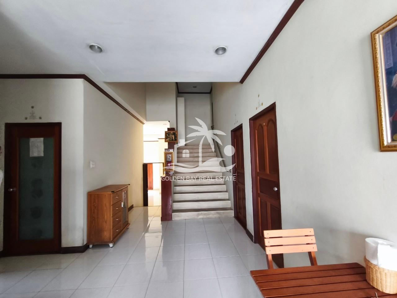 LINE_ALBUM_Private house and land for sale_250210_10 Private House at Nong Prue – East Pattaya