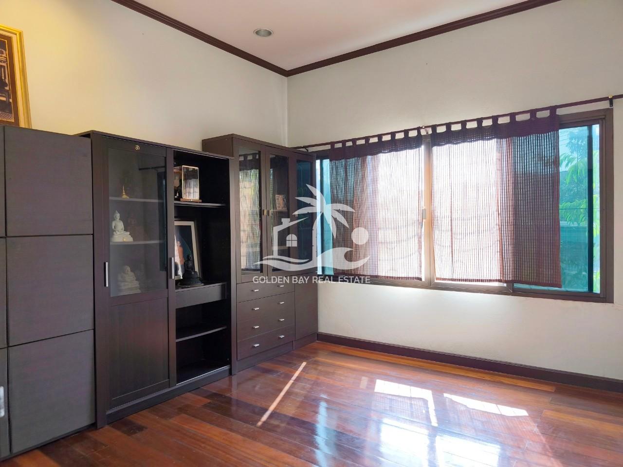 LINE_ALBUM_Private house and land for sale_250210_14 Private House at Nong Prue – East Pattaya