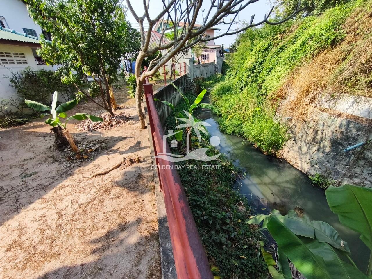 LINE_ALBUM_Private house and land for sale_250210_35 Private House at Nong Prue – East Pattaya