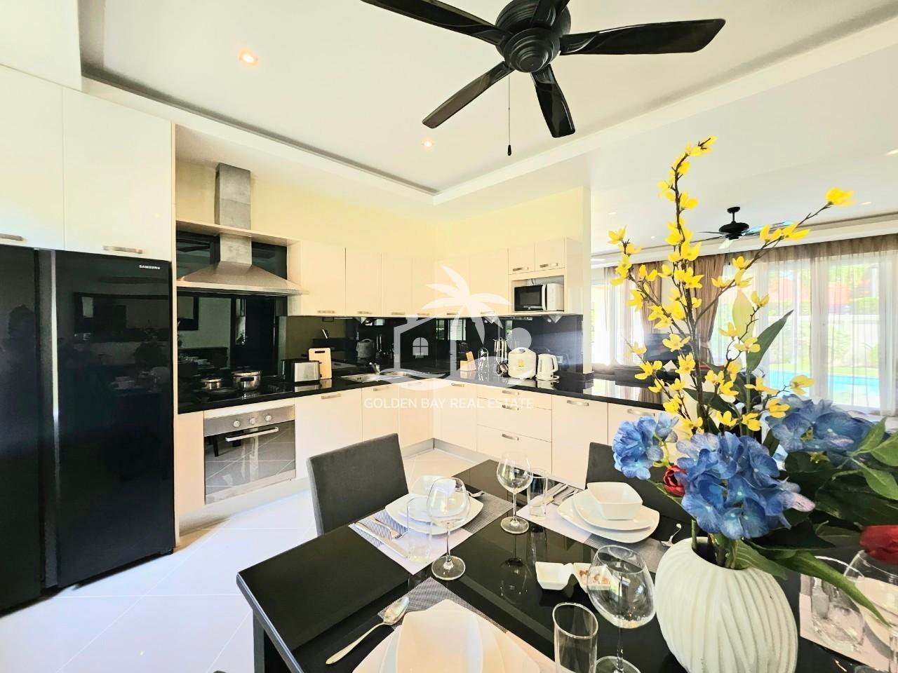 Whispering Palms – East Pattaya