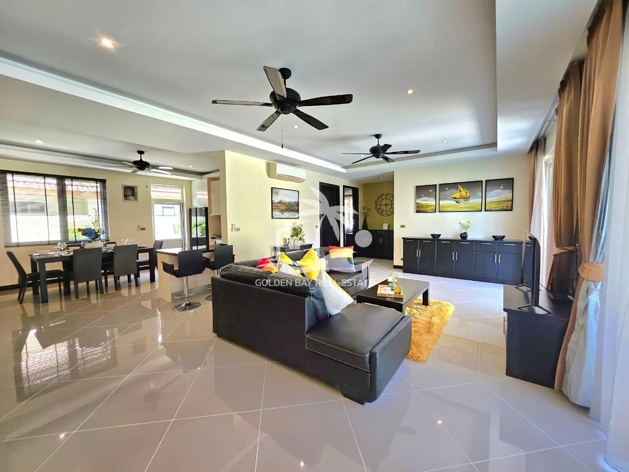 Whispering Palms – East Pattaya