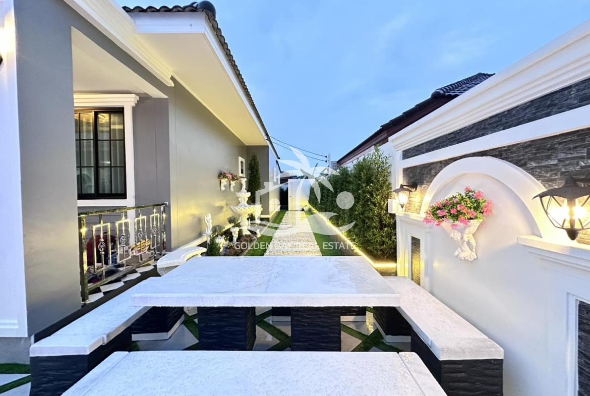 Private Pool Villa in Mabprachan – East Pattaya