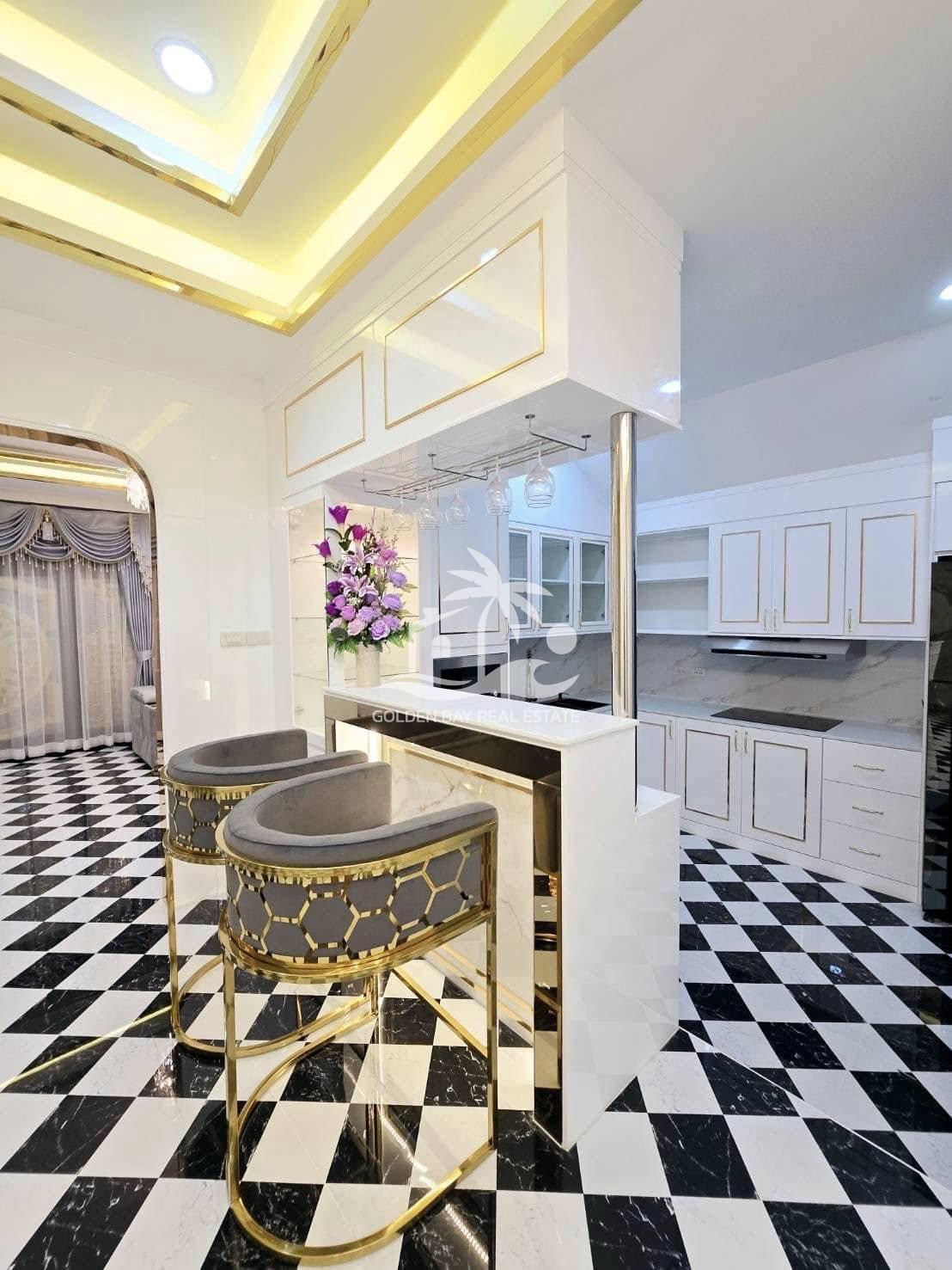 Private Pool Villa in Mabprachan – East Pattaya