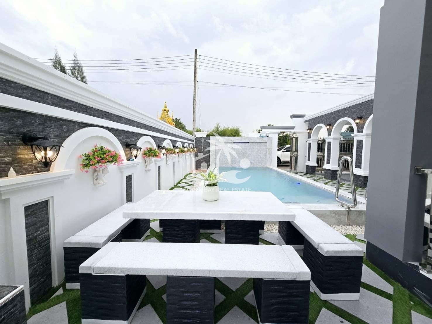 Private Pool Villa in Mabprachan – East Pattaya