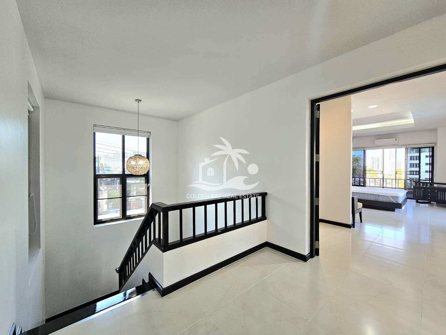 1631190_0 Luxury Pool Villa – Pratumnak Hill