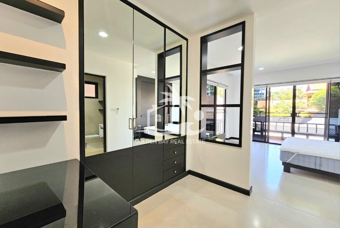 Luxury Pool Villa – Pratumnak Hill