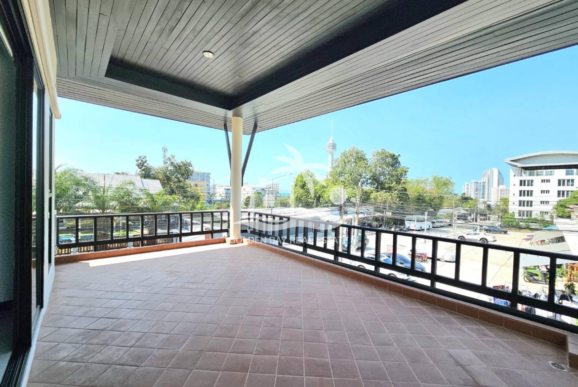 Luxury Pool Villa – Pratumnak Hill