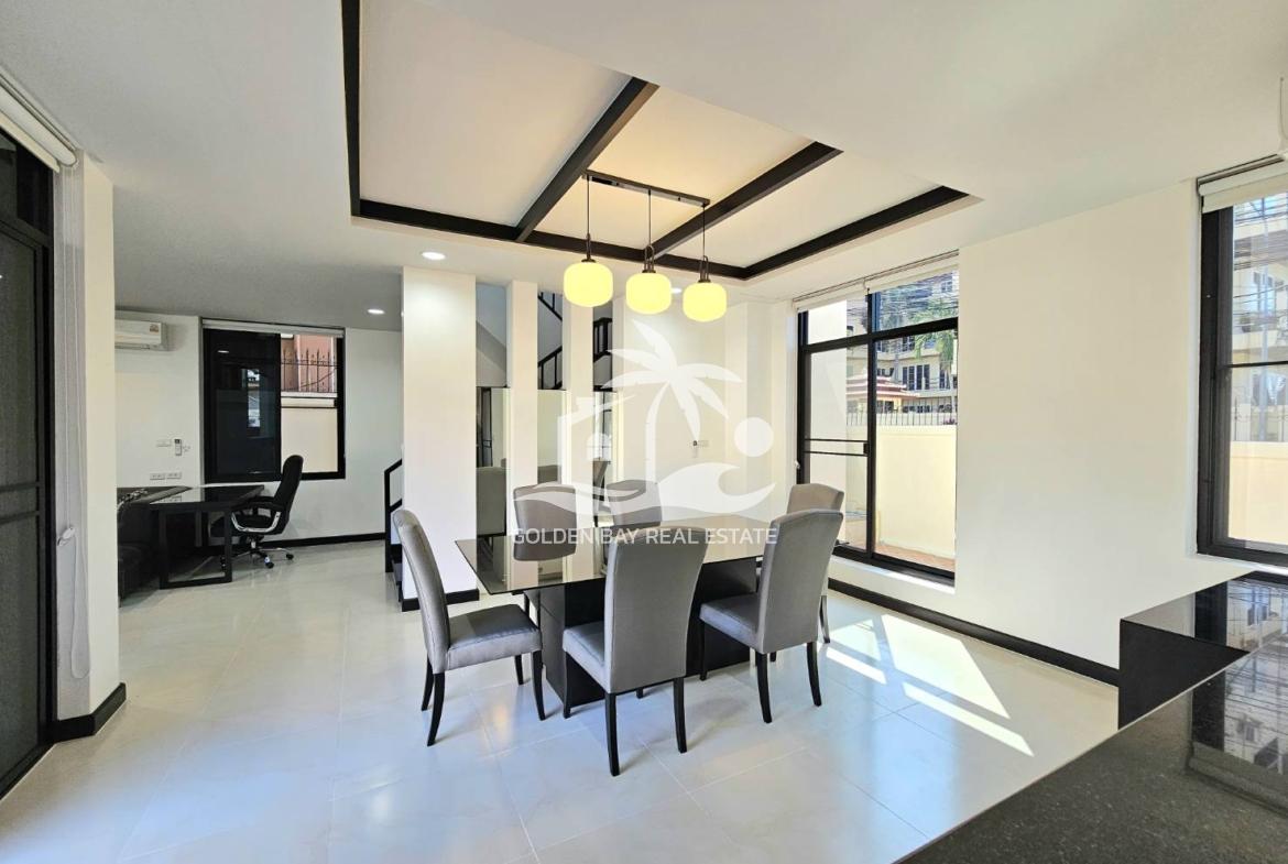 Luxury Pool Villa – Pratumnak Hill